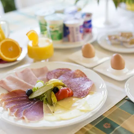 Marino Bed & Breakfast