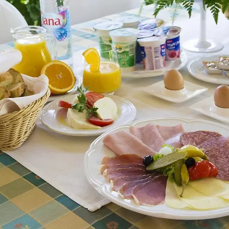 Marino Bed & Breakfast 3*