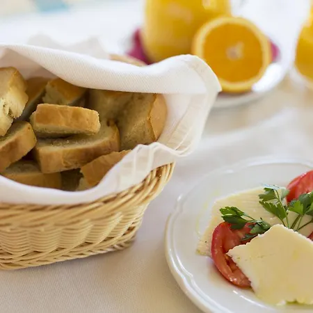 Bed & Breakfast Marino 3*