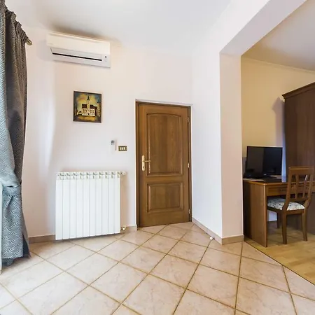 Bed & Breakfast Marino 3*